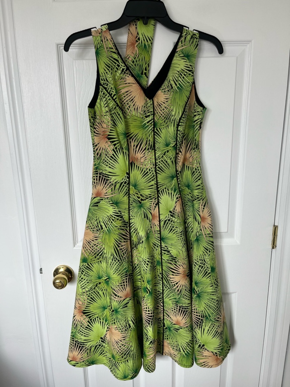 Linea Domani Green Palm-Print Fit & Flare Dress